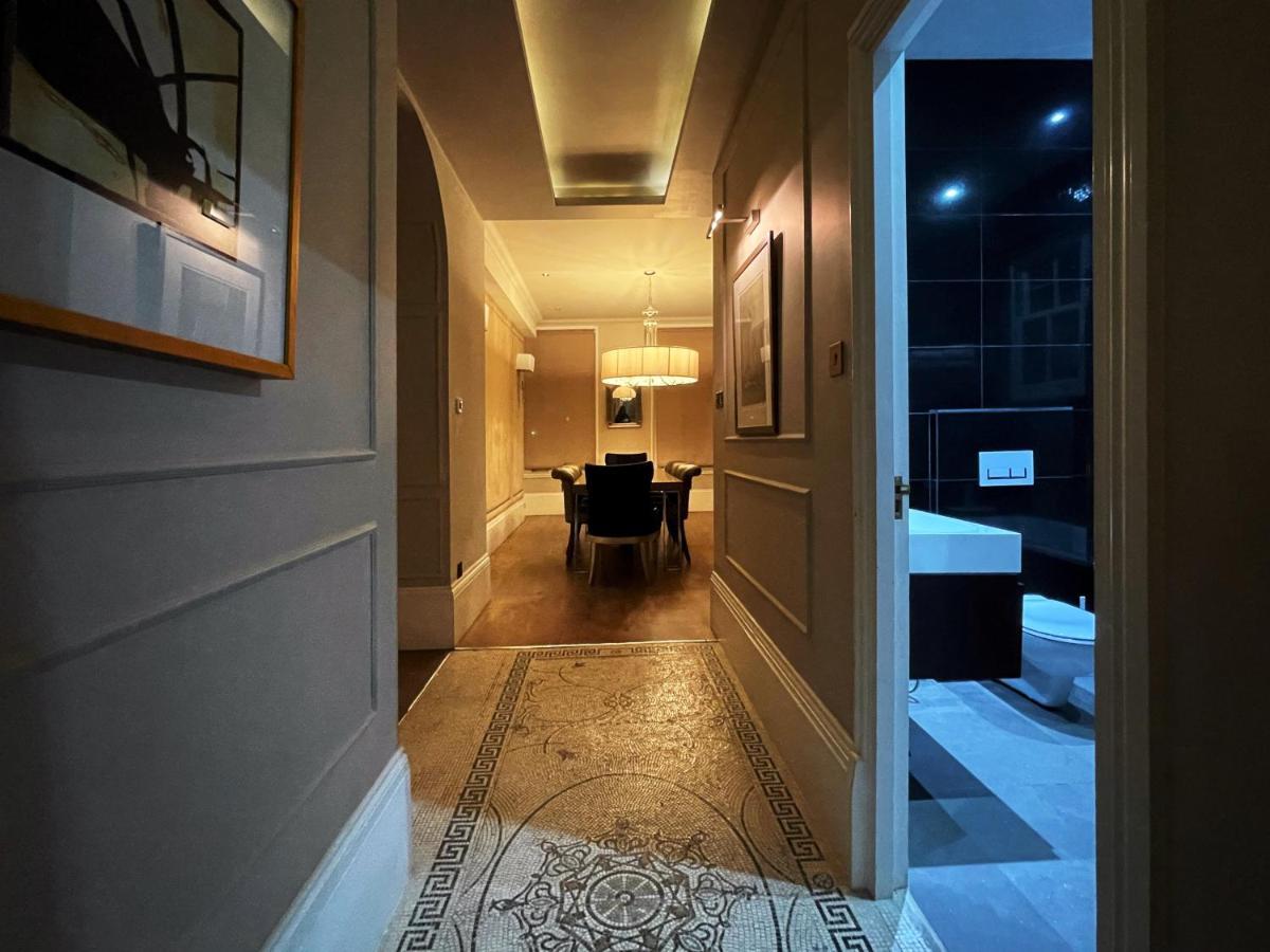 Elizabeth'S Place - London'S Hidden Gem Екстериор снимка